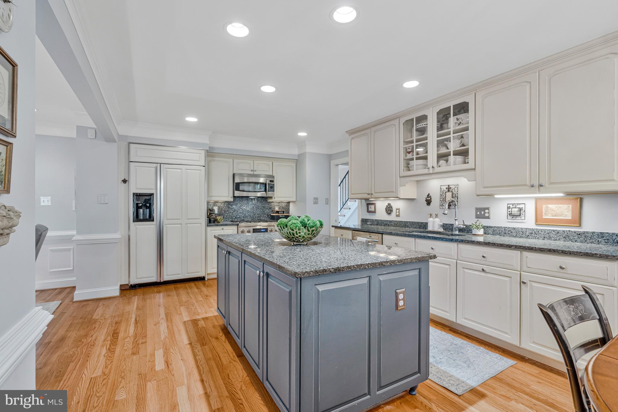 MC LEAN HAMLET - Residential