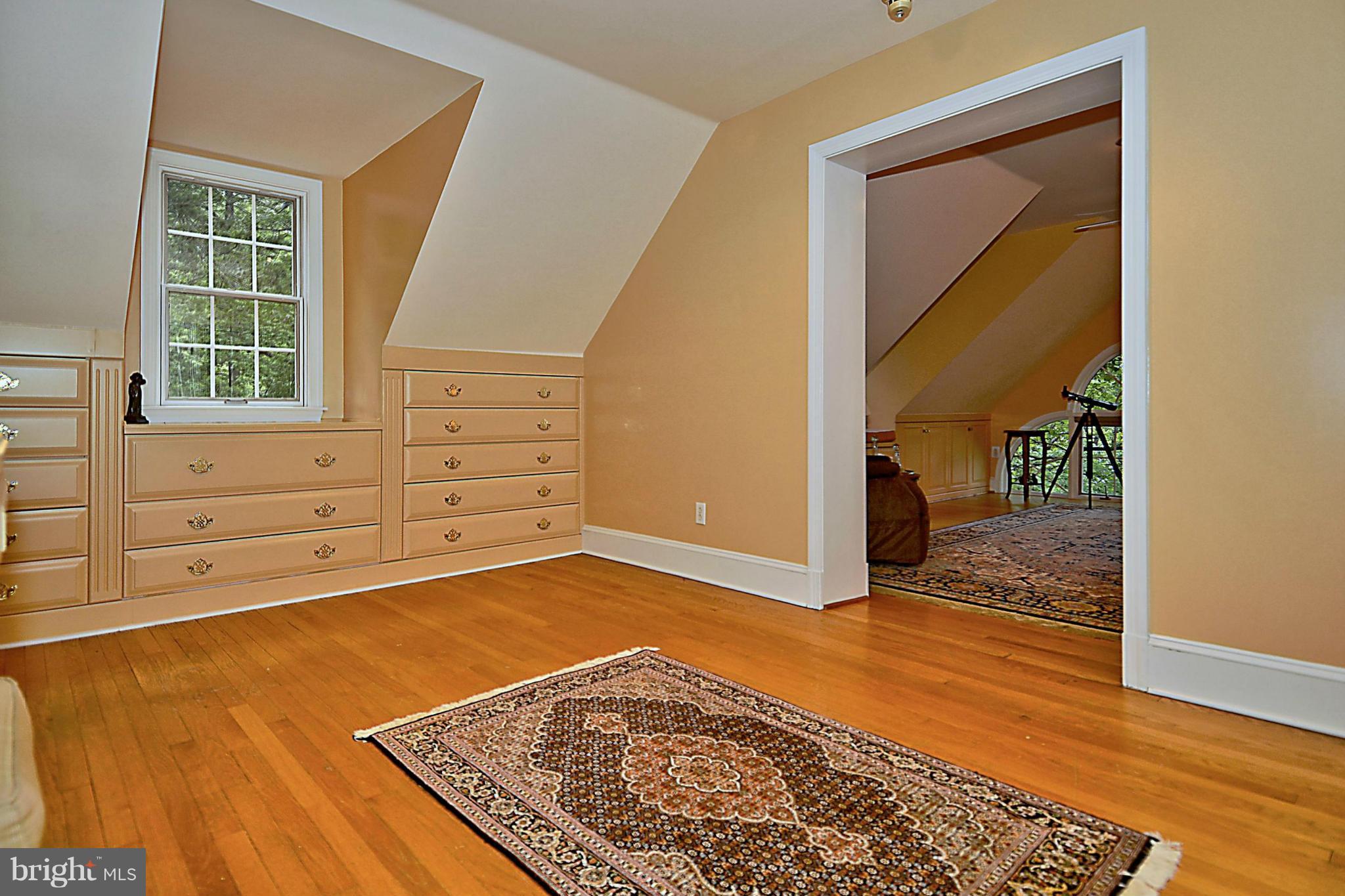 WINCHESTER ESTATES - Residential