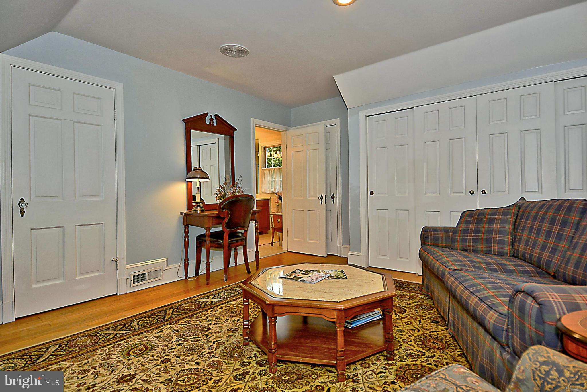 WINCHESTER ESTATES - Residential