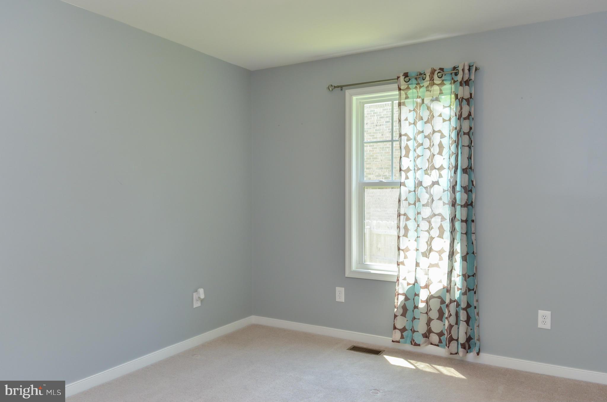 WESTMORELAND SHORES - Residential