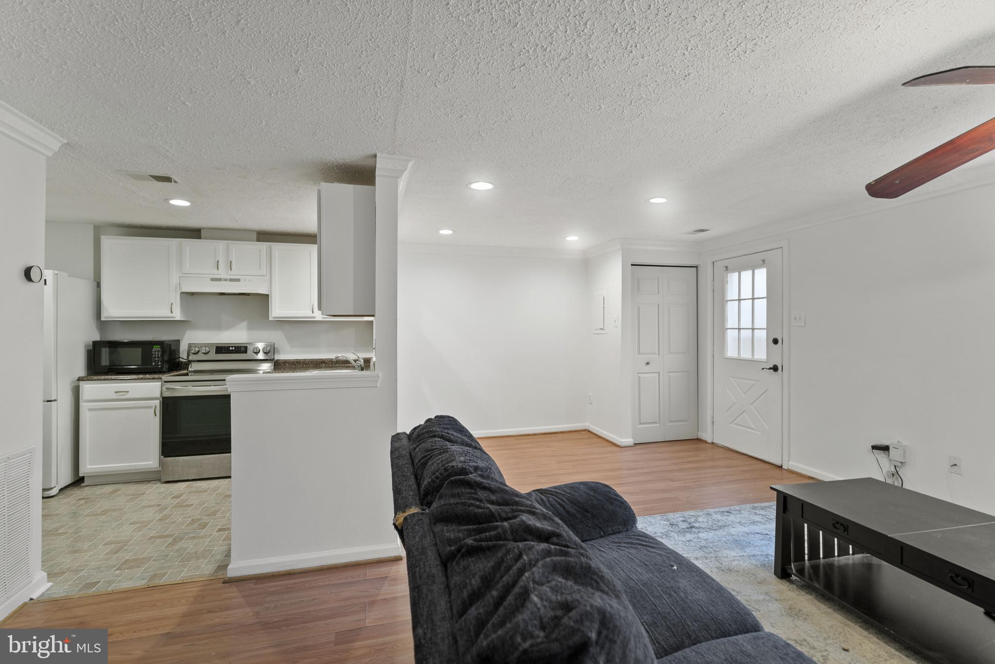 CHURCHILL TOWN SECTOR - Residential