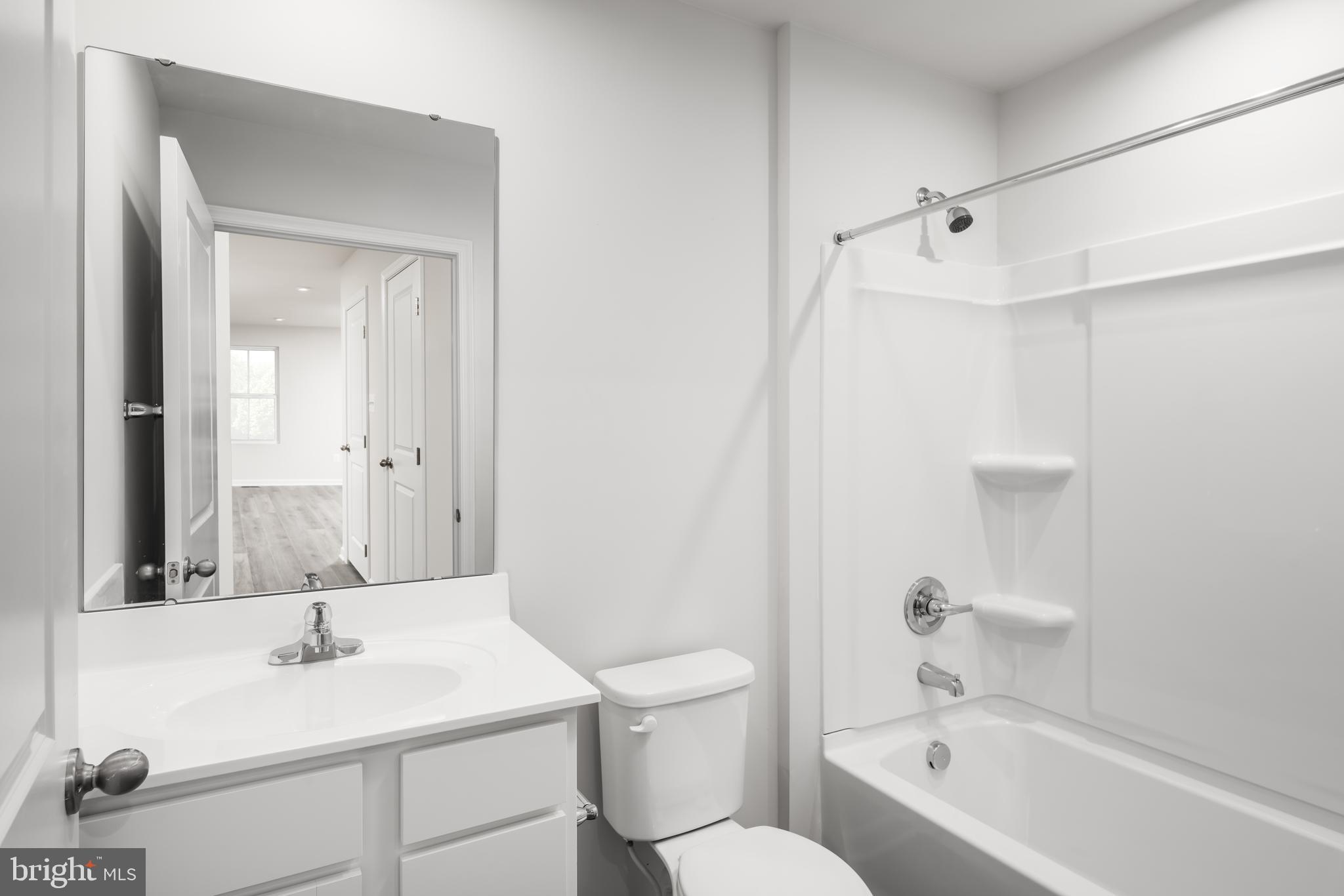 CARDINAL POINTE - Residential