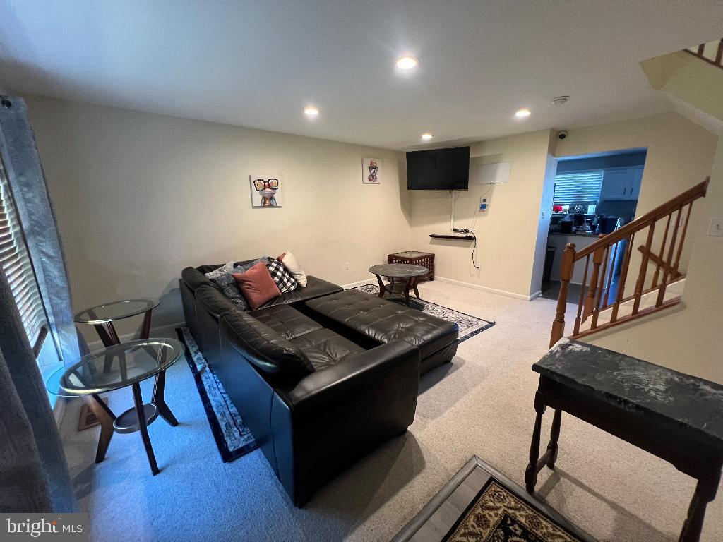 BELMONT STATION - Residential