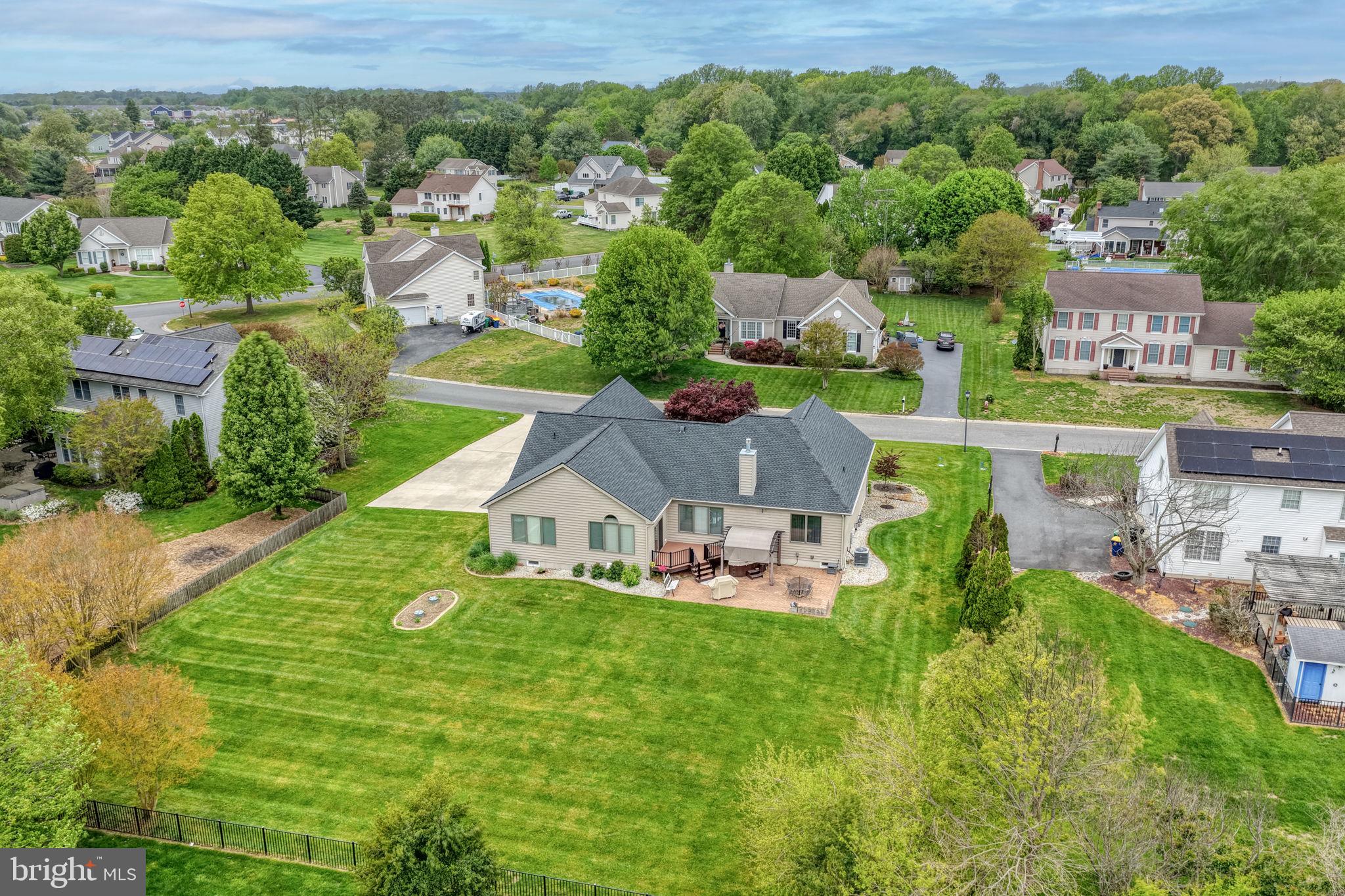 BROOKFIELD - Residential