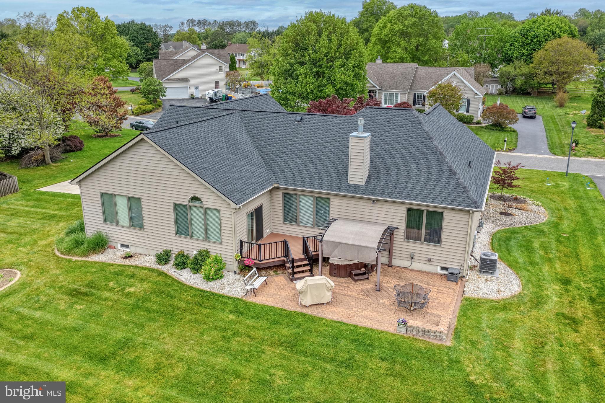 BROOKFIELD - Residential