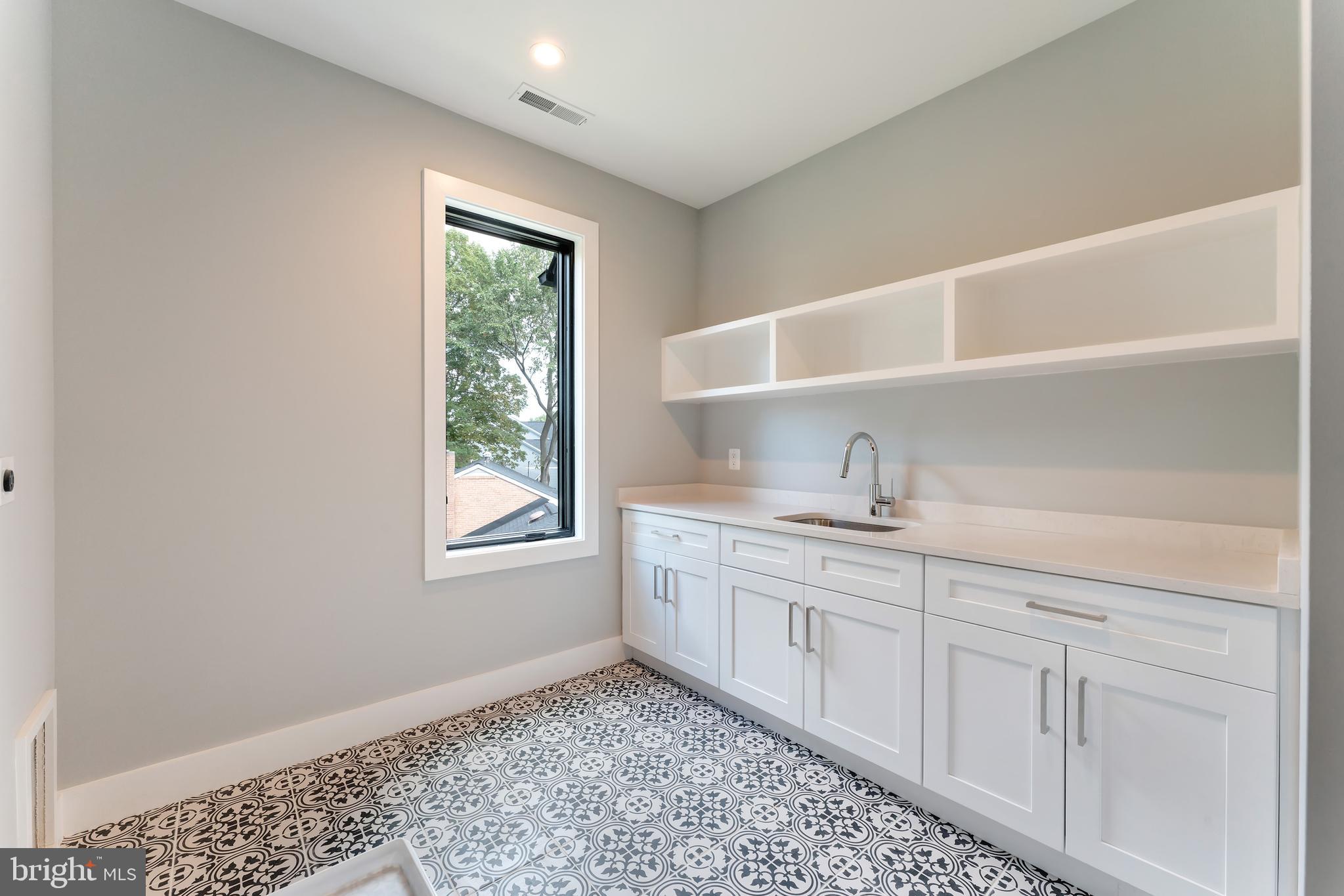 SOUTHRIDGE - Residential