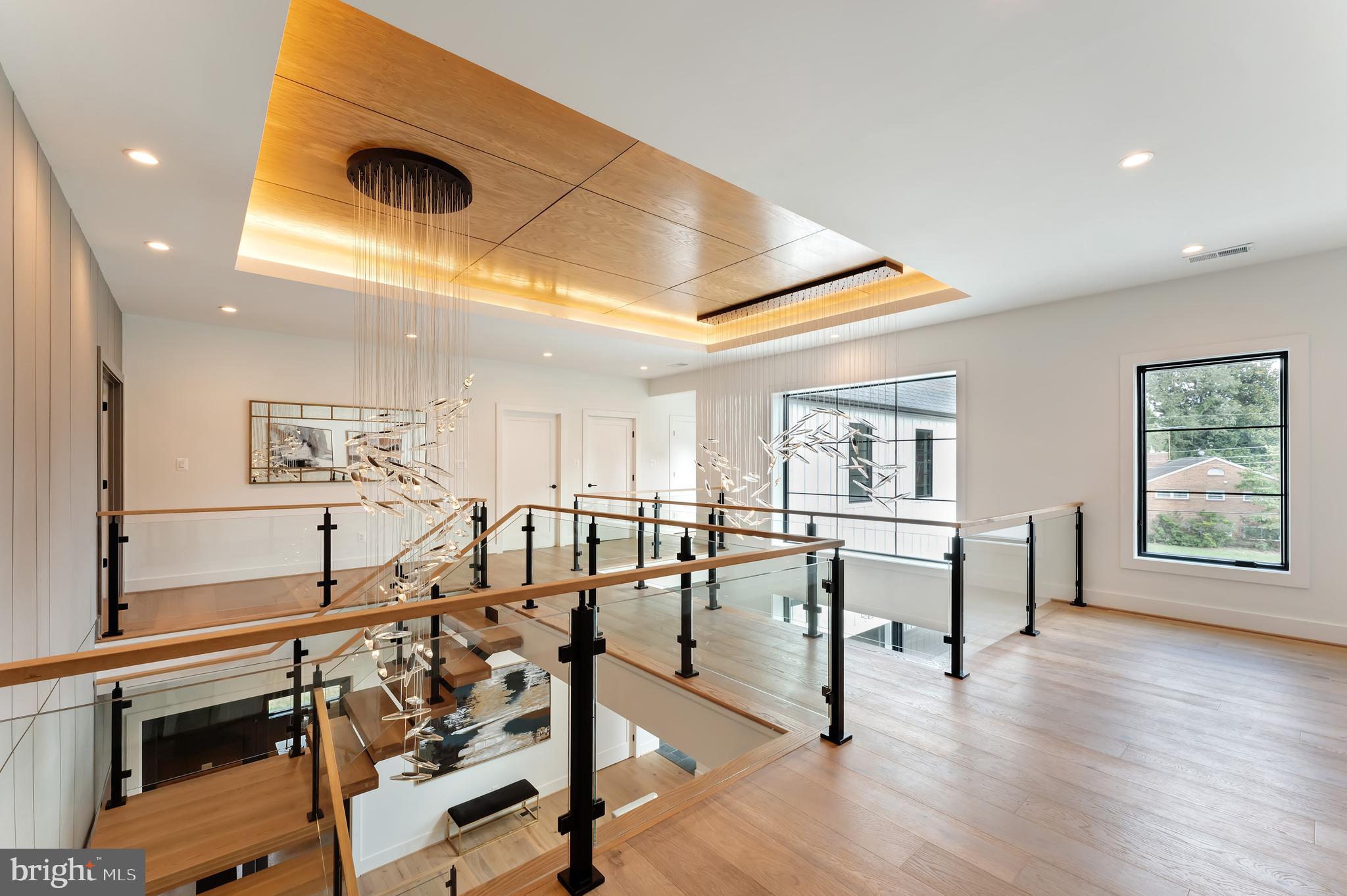 SOUTHRIDGE - Residential