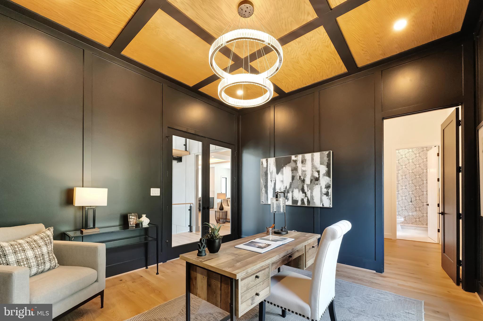 SOUTHRIDGE - Residential