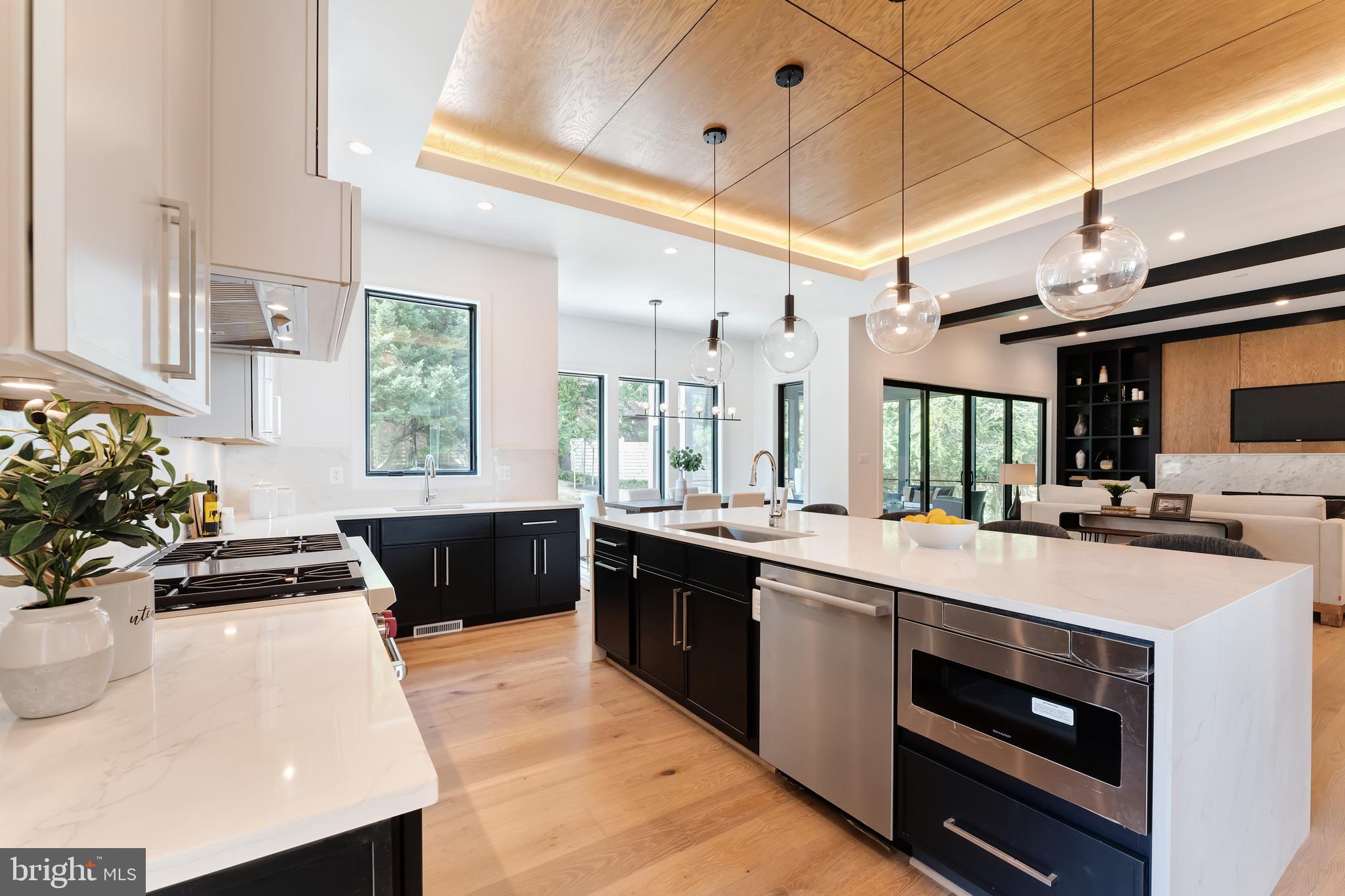 SOUTHRIDGE - Residential