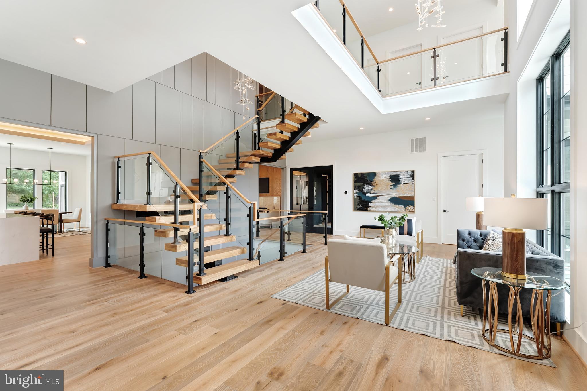 SOUTHRIDGE - Residential