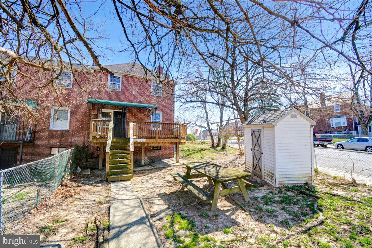 NEW NORTHWOOD - Residential