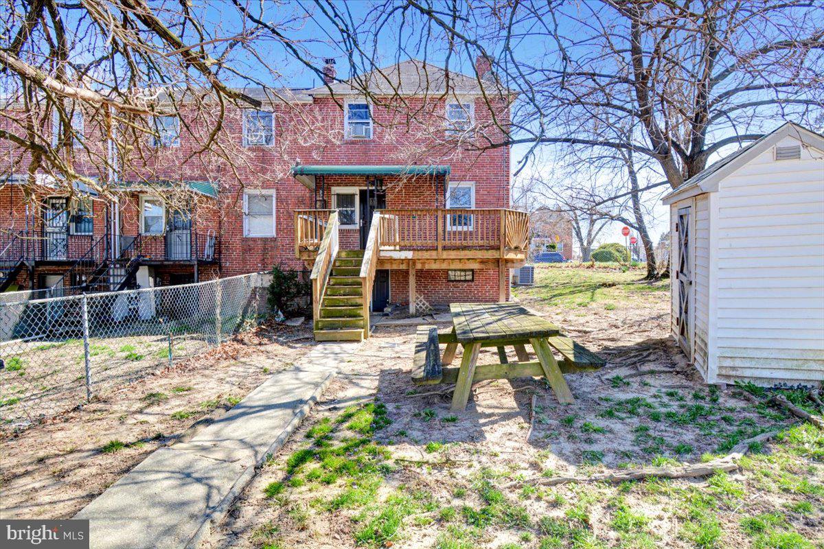 NEW NORTHWOOD - Residential