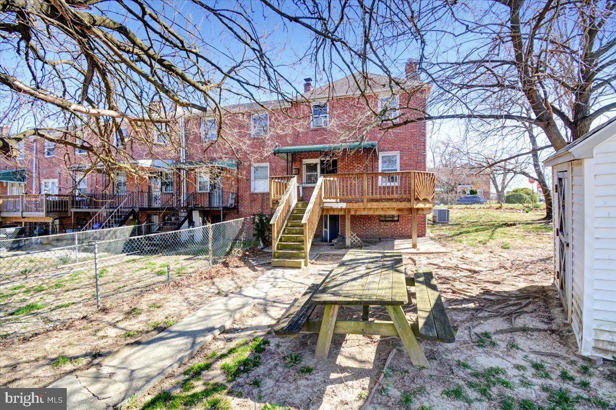 NEW NORTHWOOD - Residential