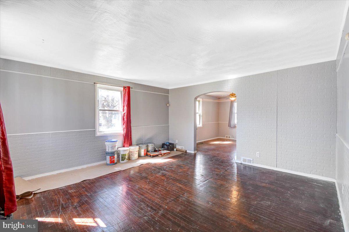 NEW NORTHWOOD - Residential