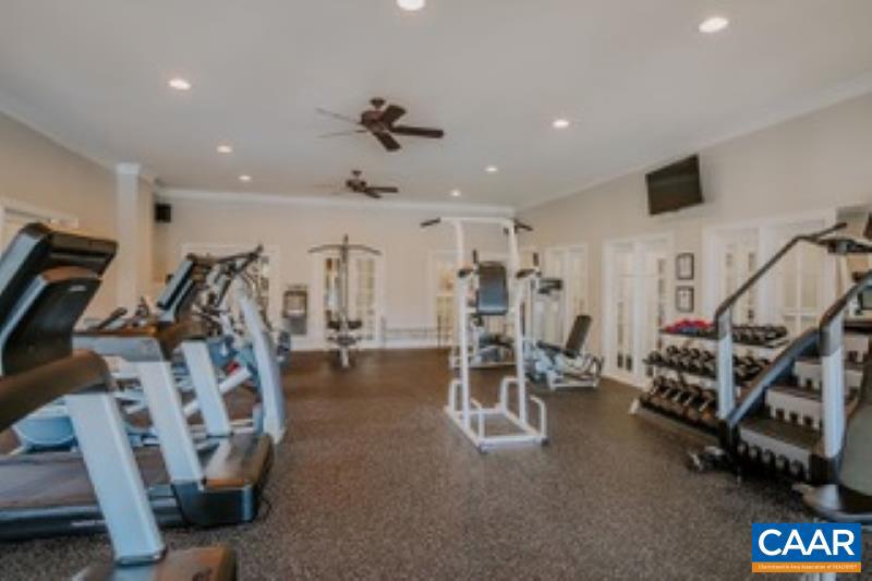 CARRIAGE HILL - Residential Lease