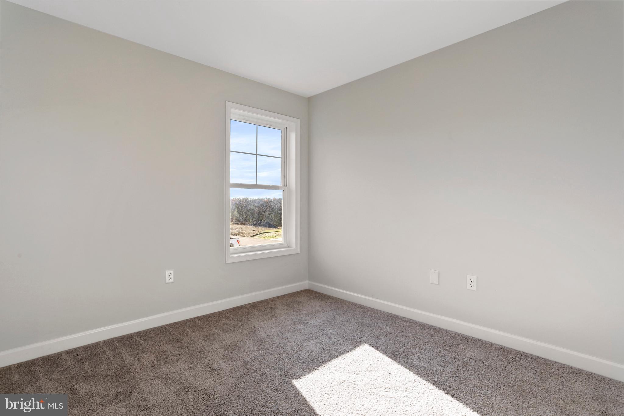 MIDDLE CREEK VISTAS - Residential