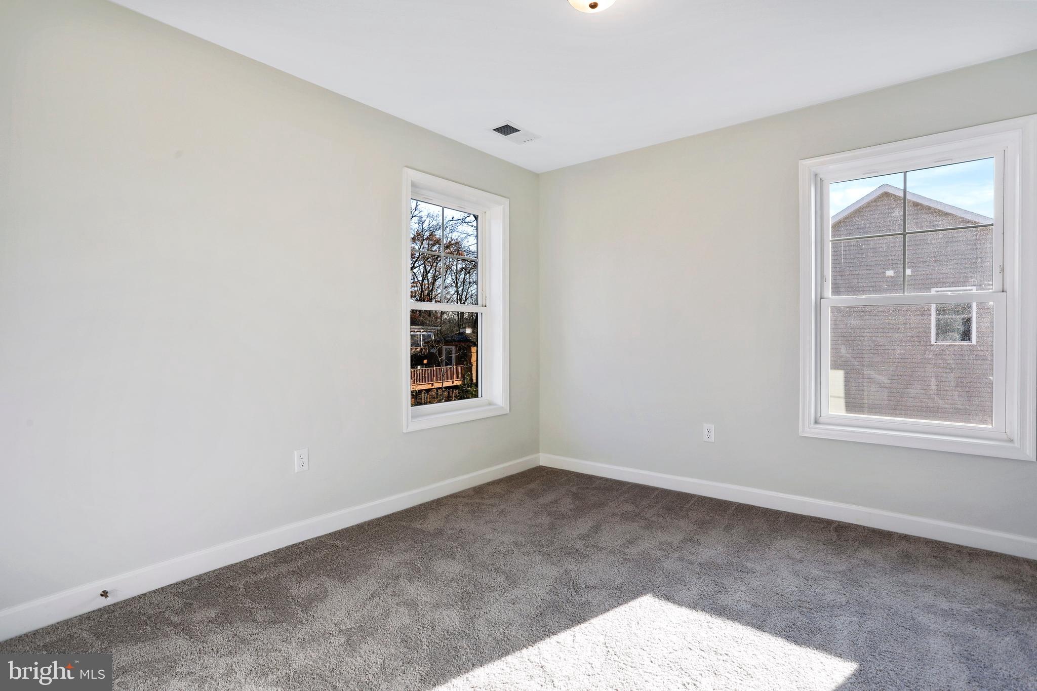 MIDDLE CREEK VISTAS - Residential