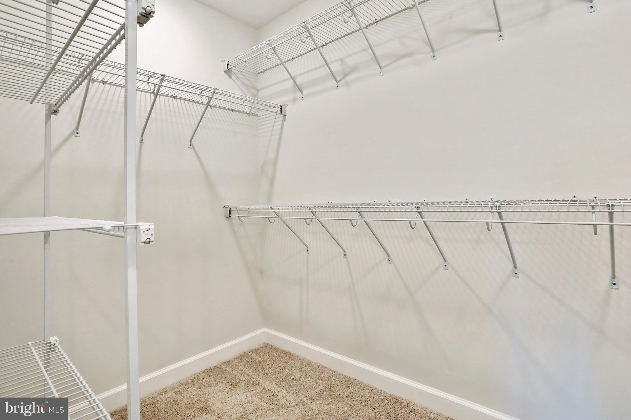 MIDDLE CREEK VISTAS - Residential