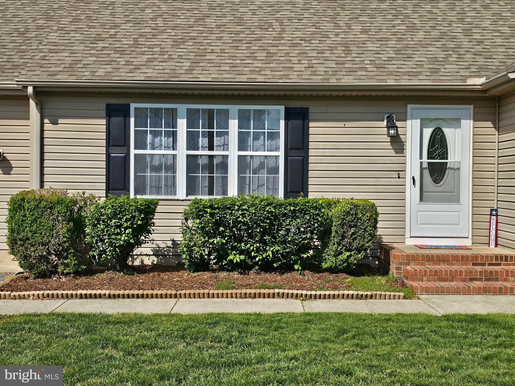 34764 SANDYFIELD DRIVE