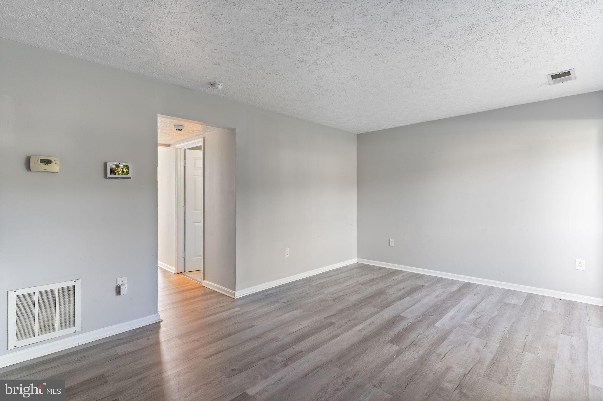 21421 MANON WAY