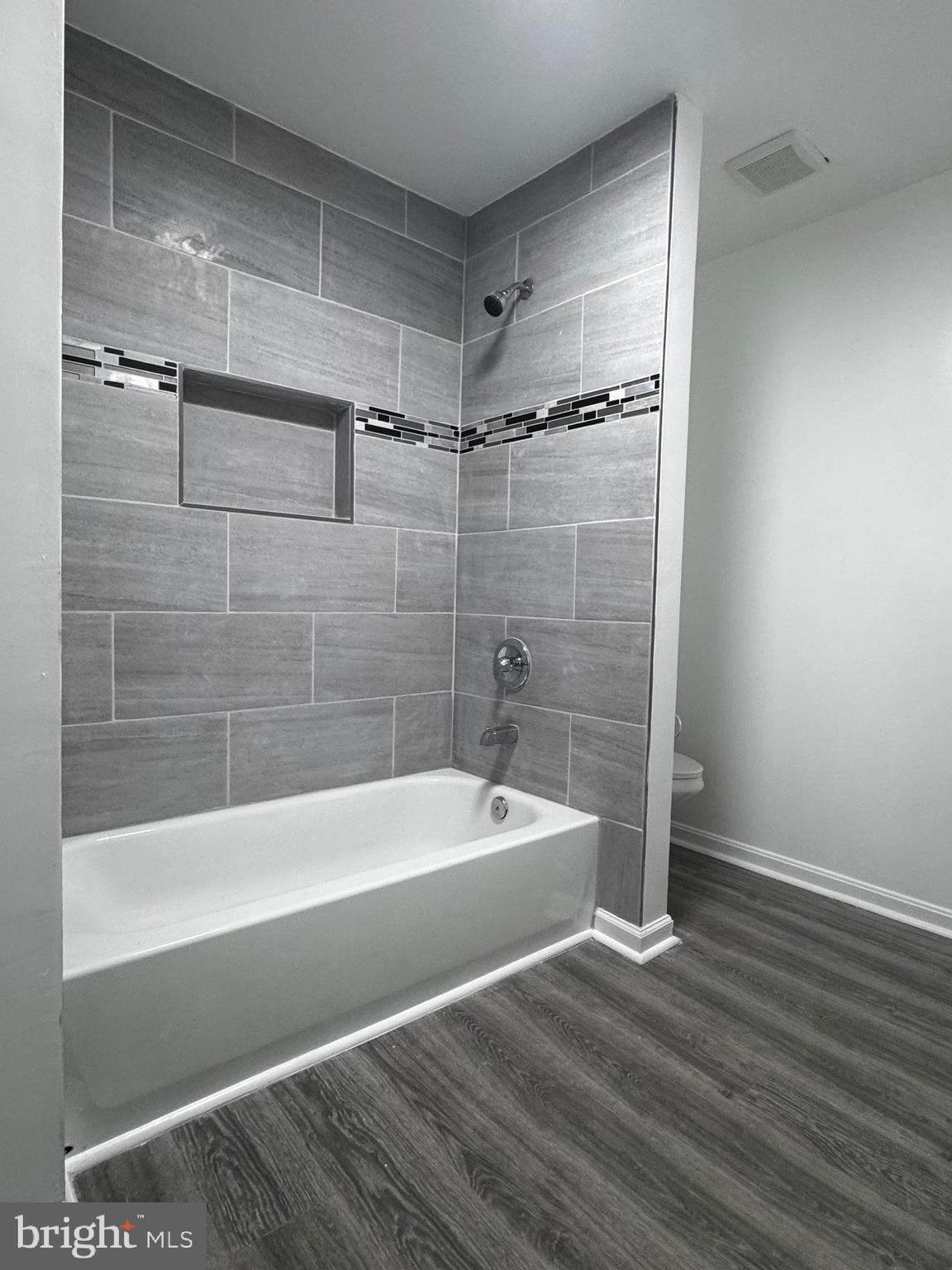 MALLARD LANDING - Residential