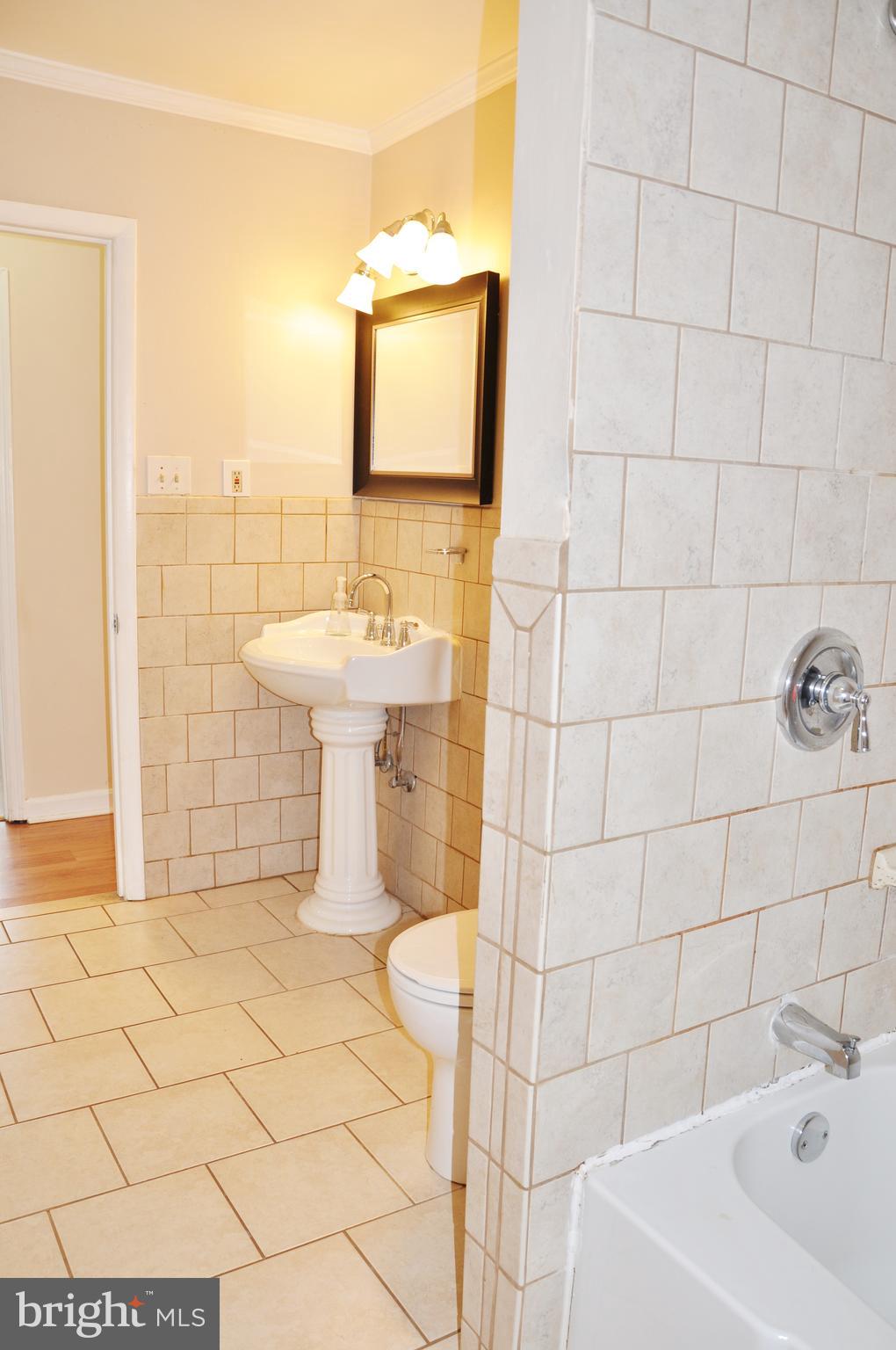 FIELDING MANOR - Residential