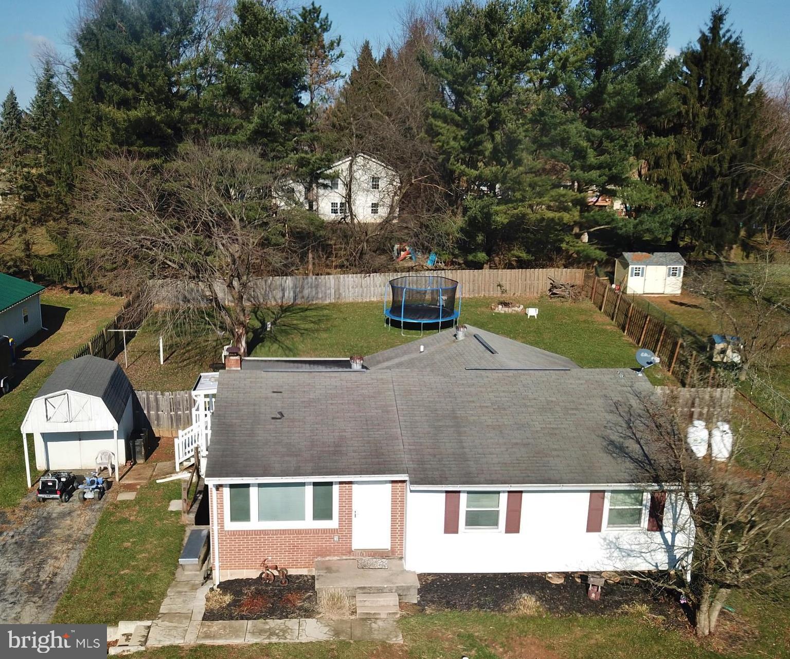 FIELDING MANOR - Residential