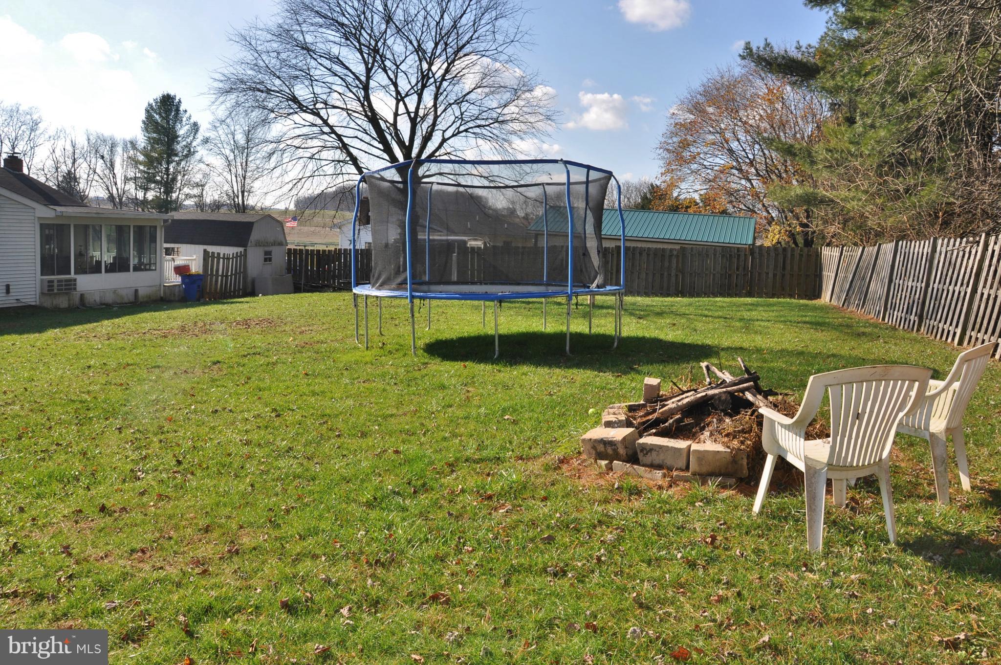 FIELDING MANOR - Residential