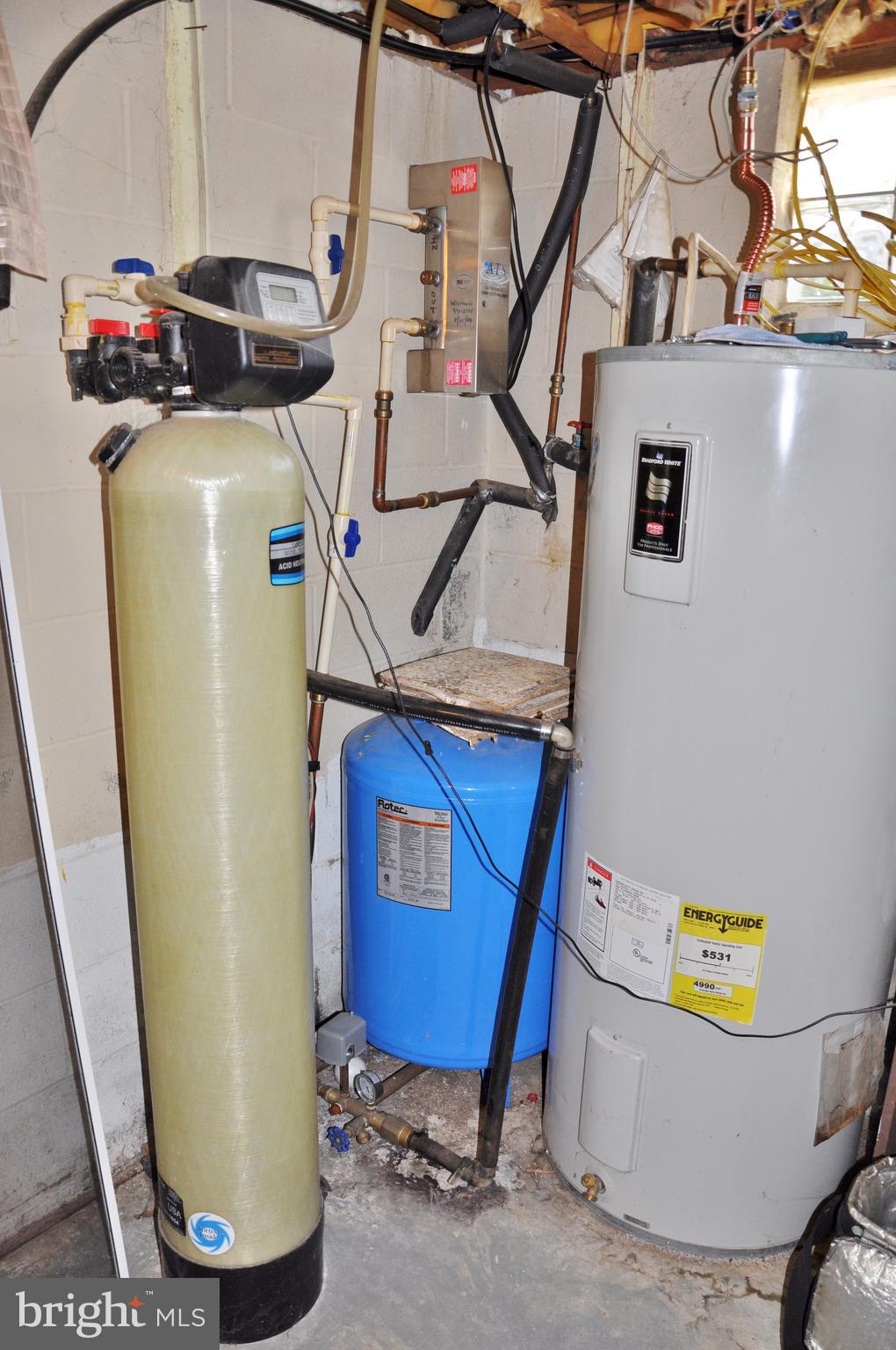 FIELDING MANOR - Residential