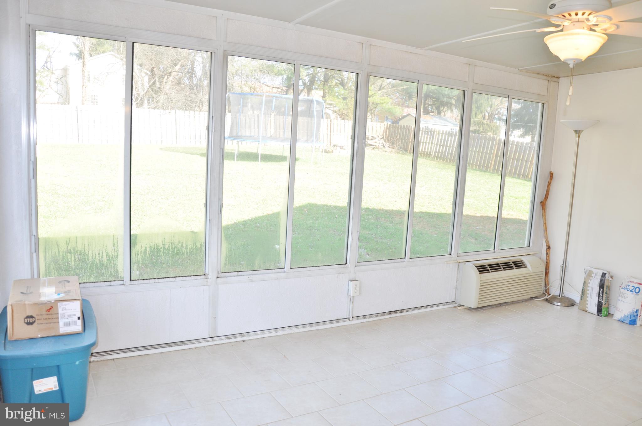 FIELDING MANOR - Residential