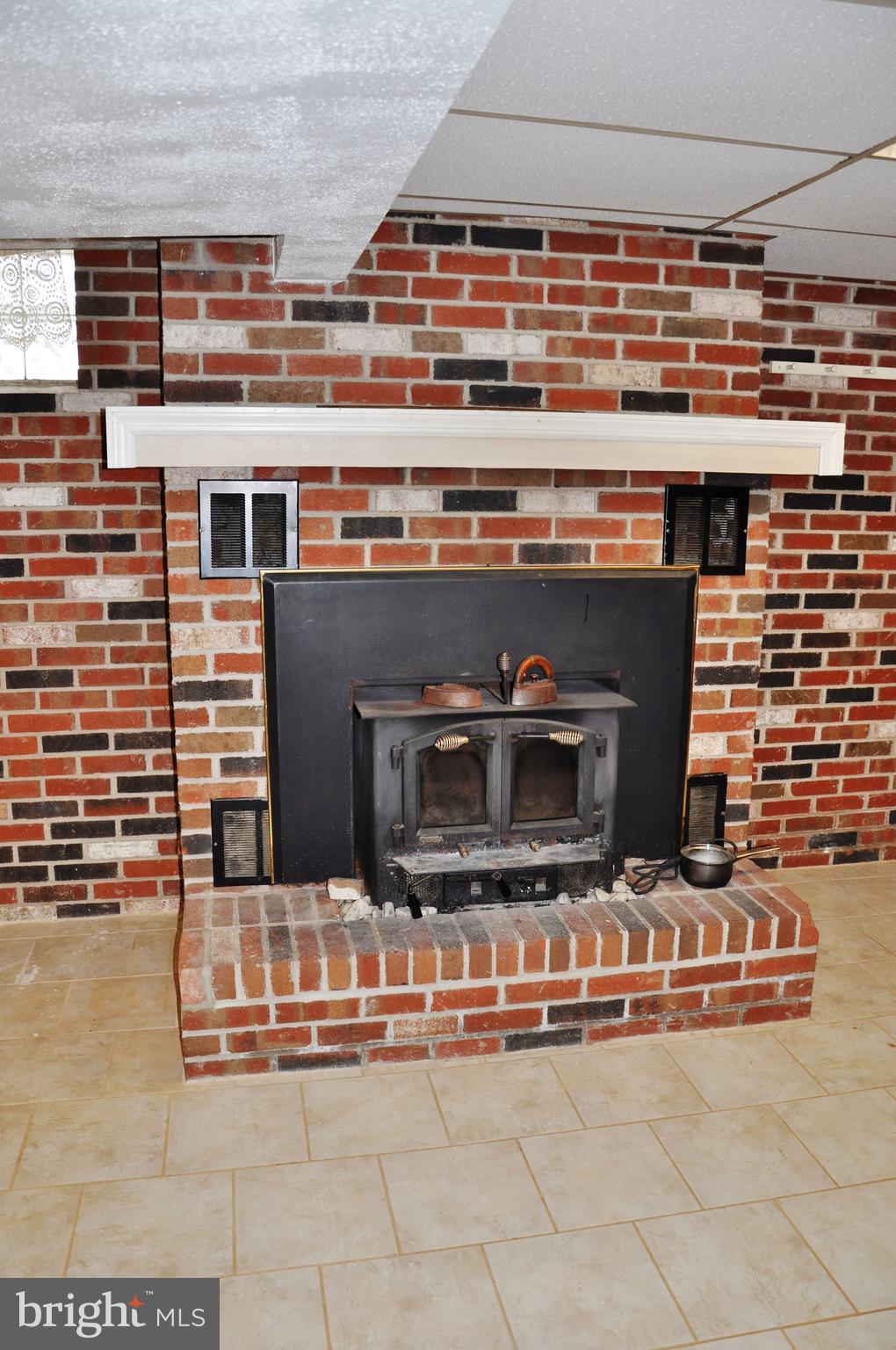 FIELDING MANOR - Residential