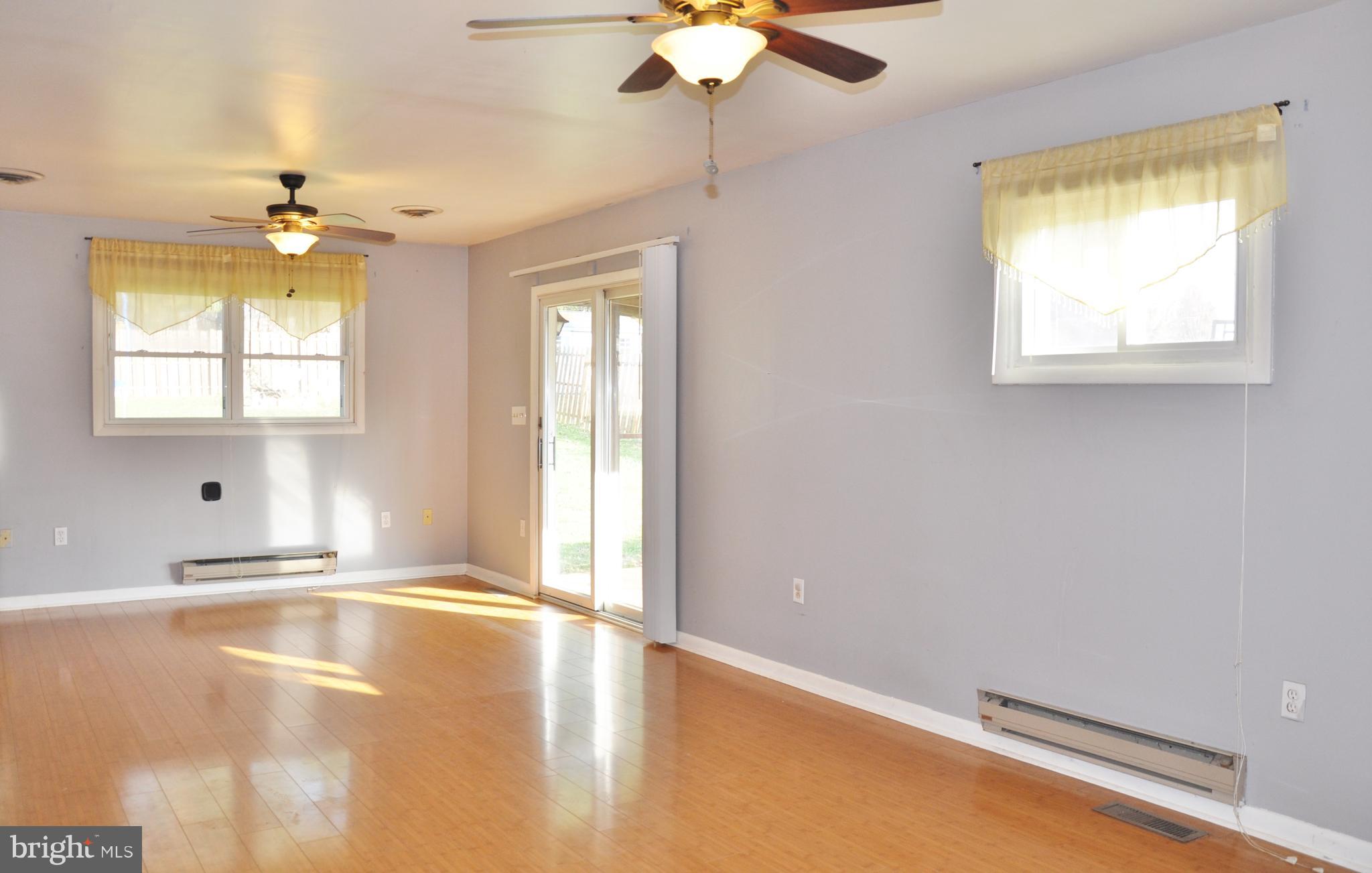 FIELDING MANOR - Residential