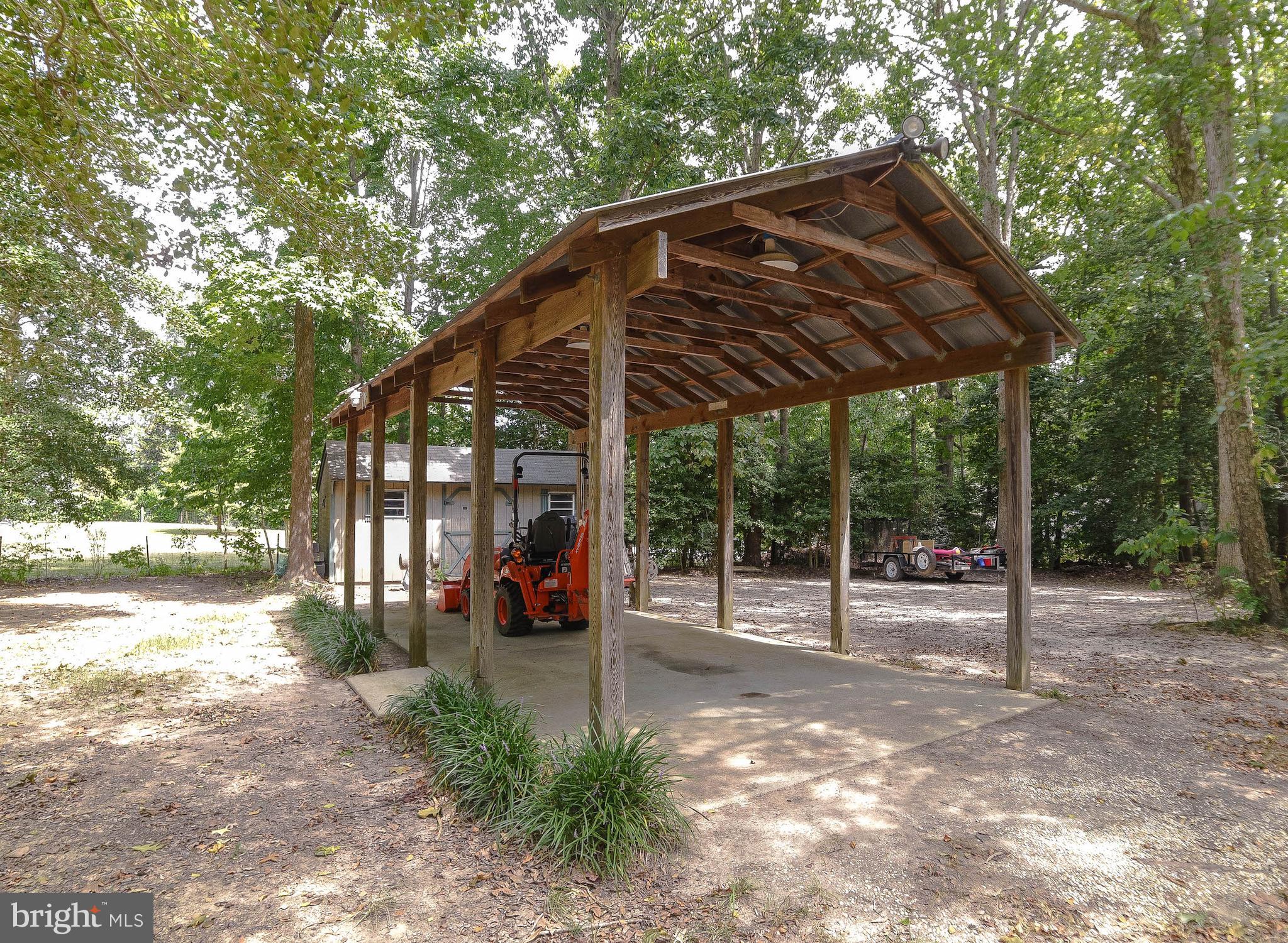 PEACOCK MANOR - Residential