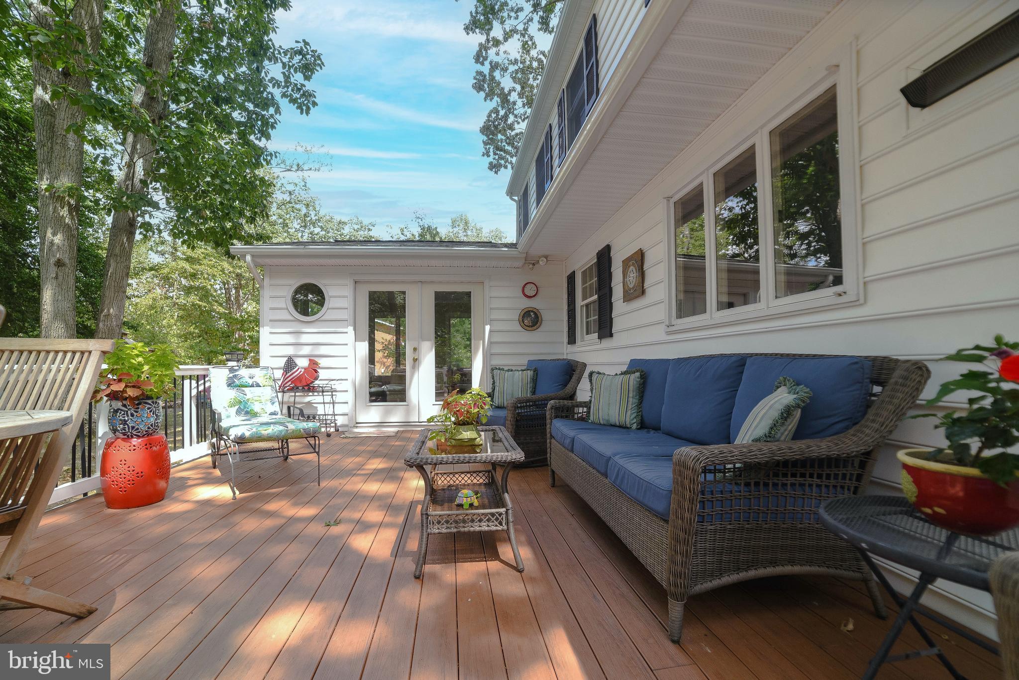 PEACOCK MANOR - Residential