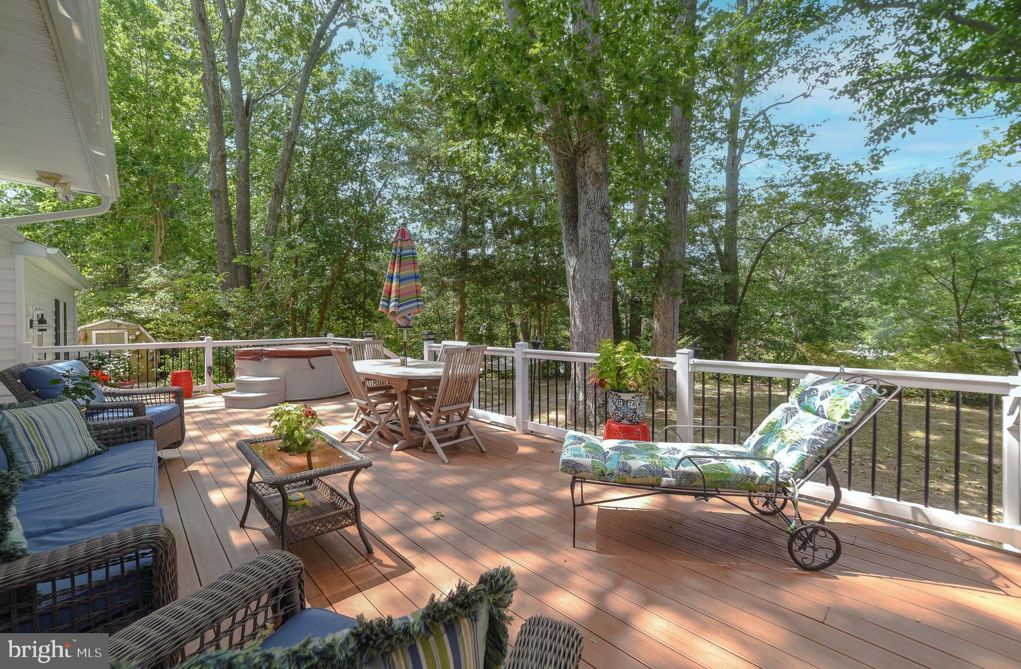 PEACOCK MANOR - Residential