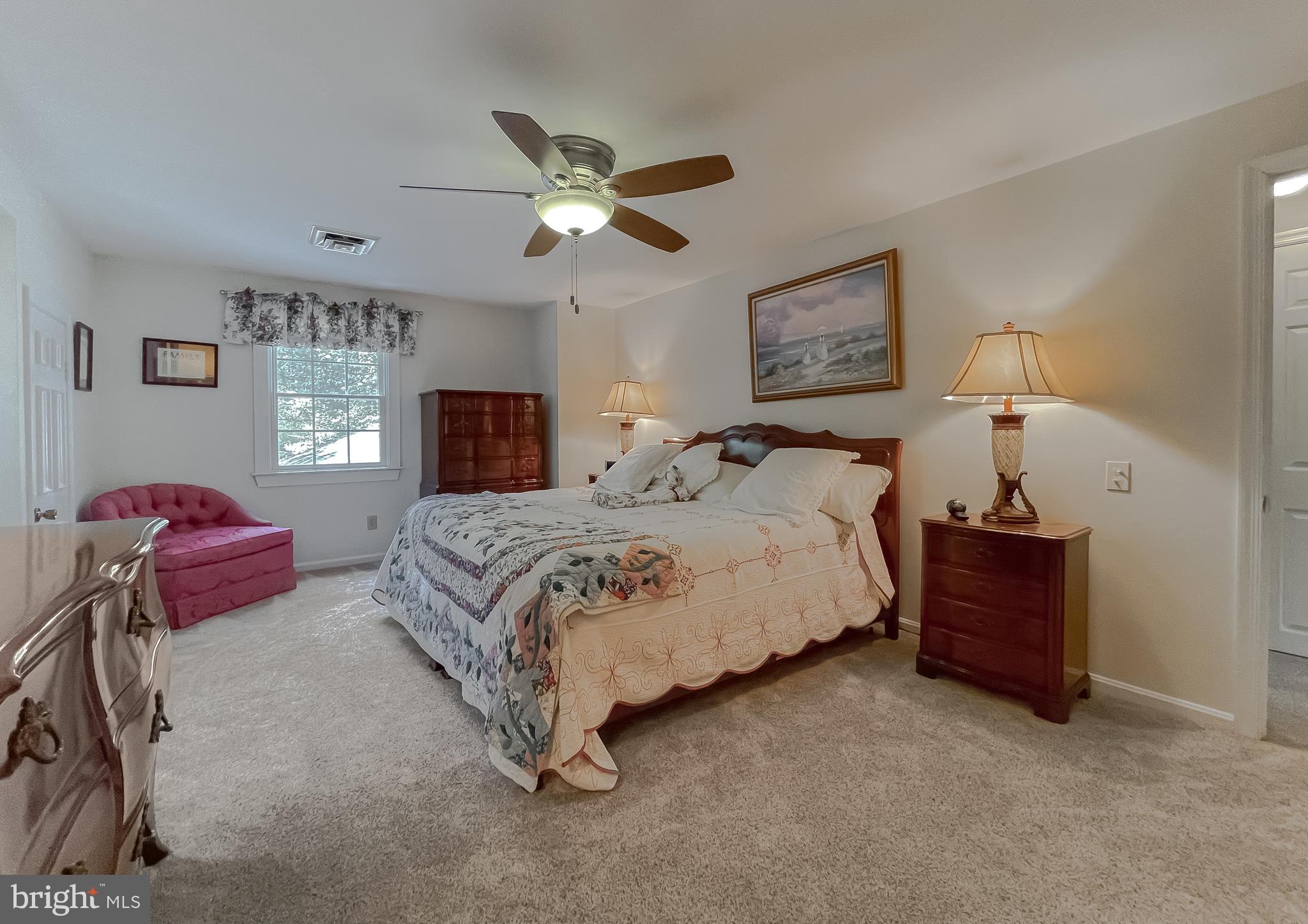 PEACOCK MANOR - Residential