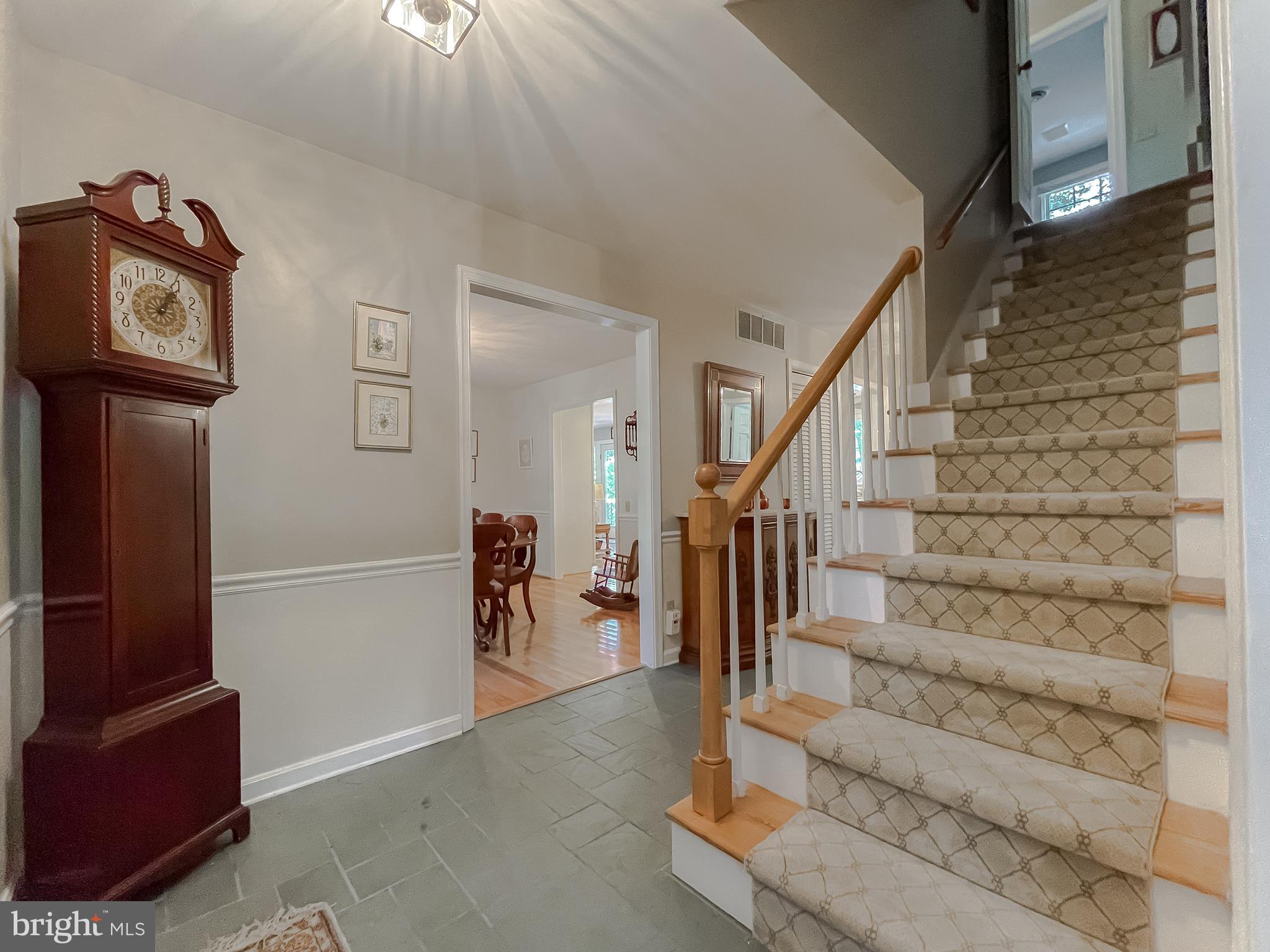 PEACOCK MANOR - Residential