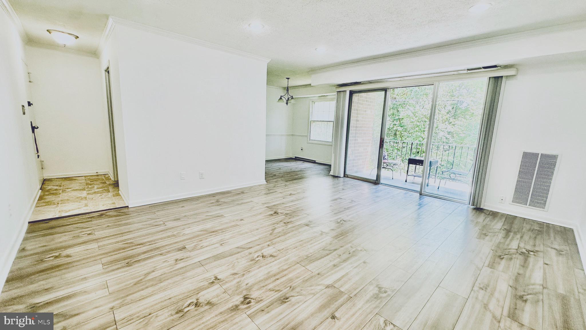 3931 LYNDHURST DRIVE 303