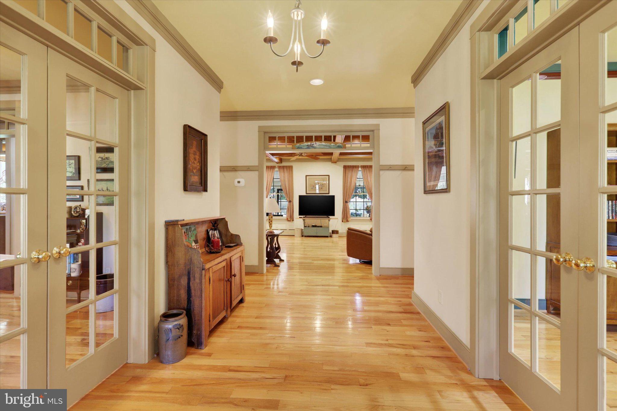 12 SANDY BOTTOM ROAD