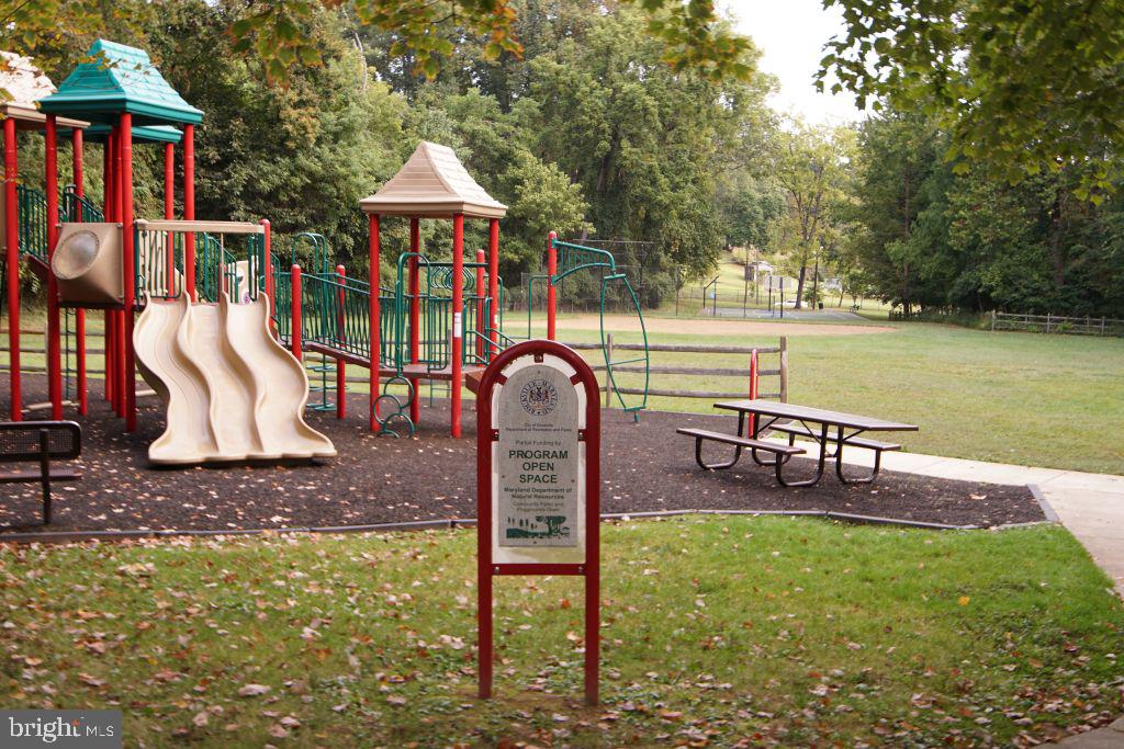 TWINBROOK - Residential