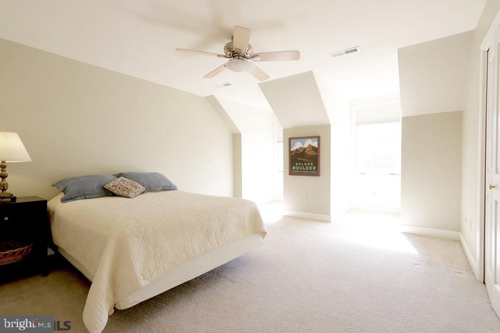 HARRIS ACRES - Residential