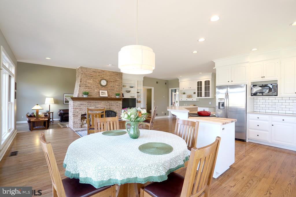 HARRIS ACRES - Residential