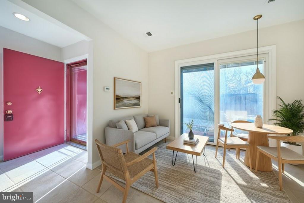 1904 WINTERPORT CLUSTER