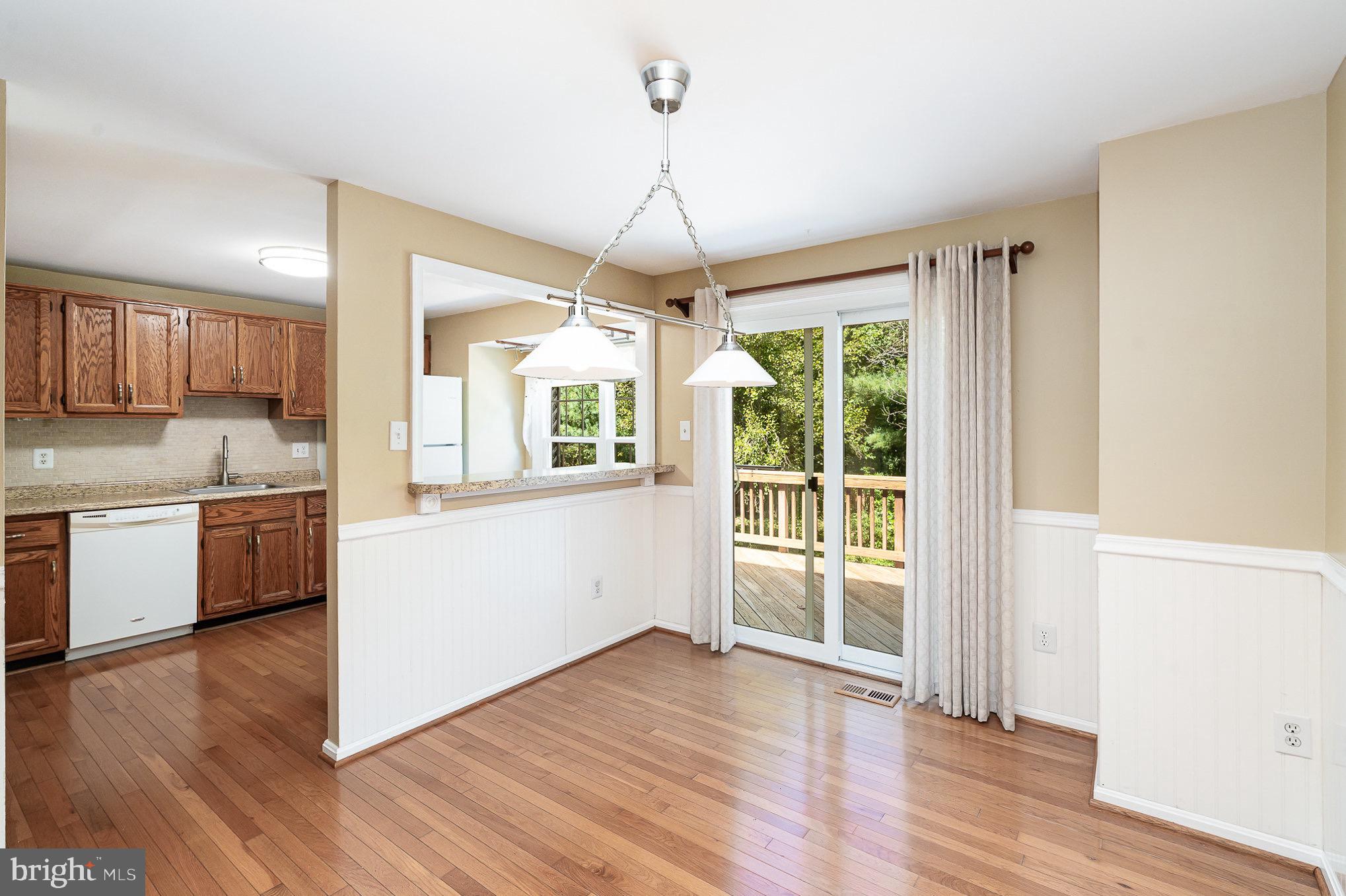 AMBERLEIGH - Residential Lease