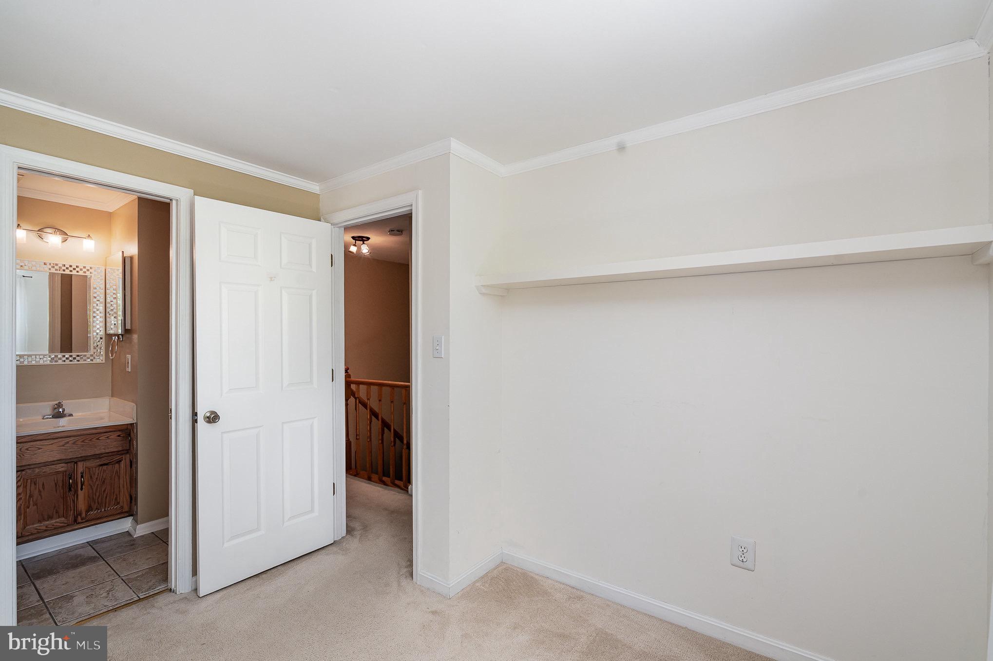 AMBERLEIGH - Residential Lease