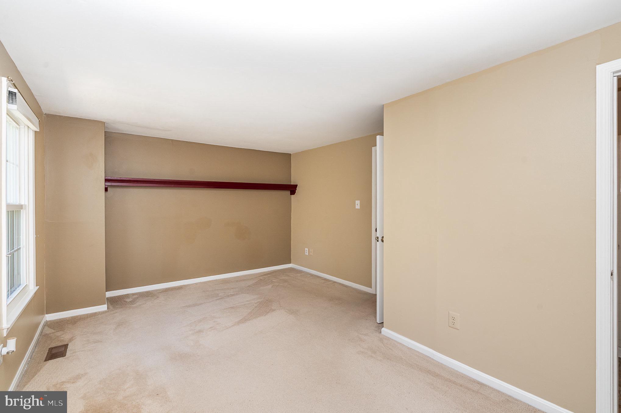 AMBERLEIGH - Residential Lease