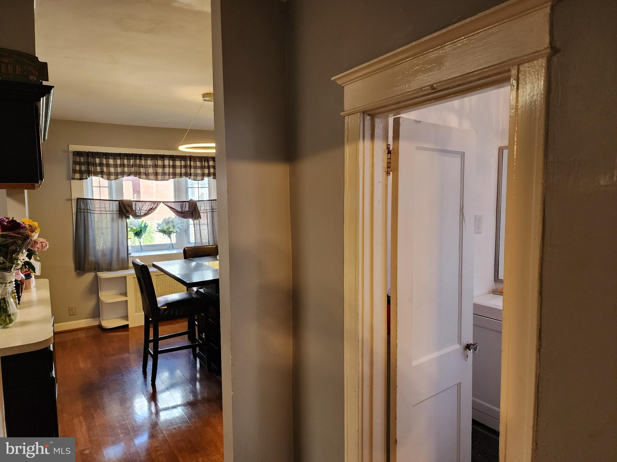 WEST OAK LANE - Residential