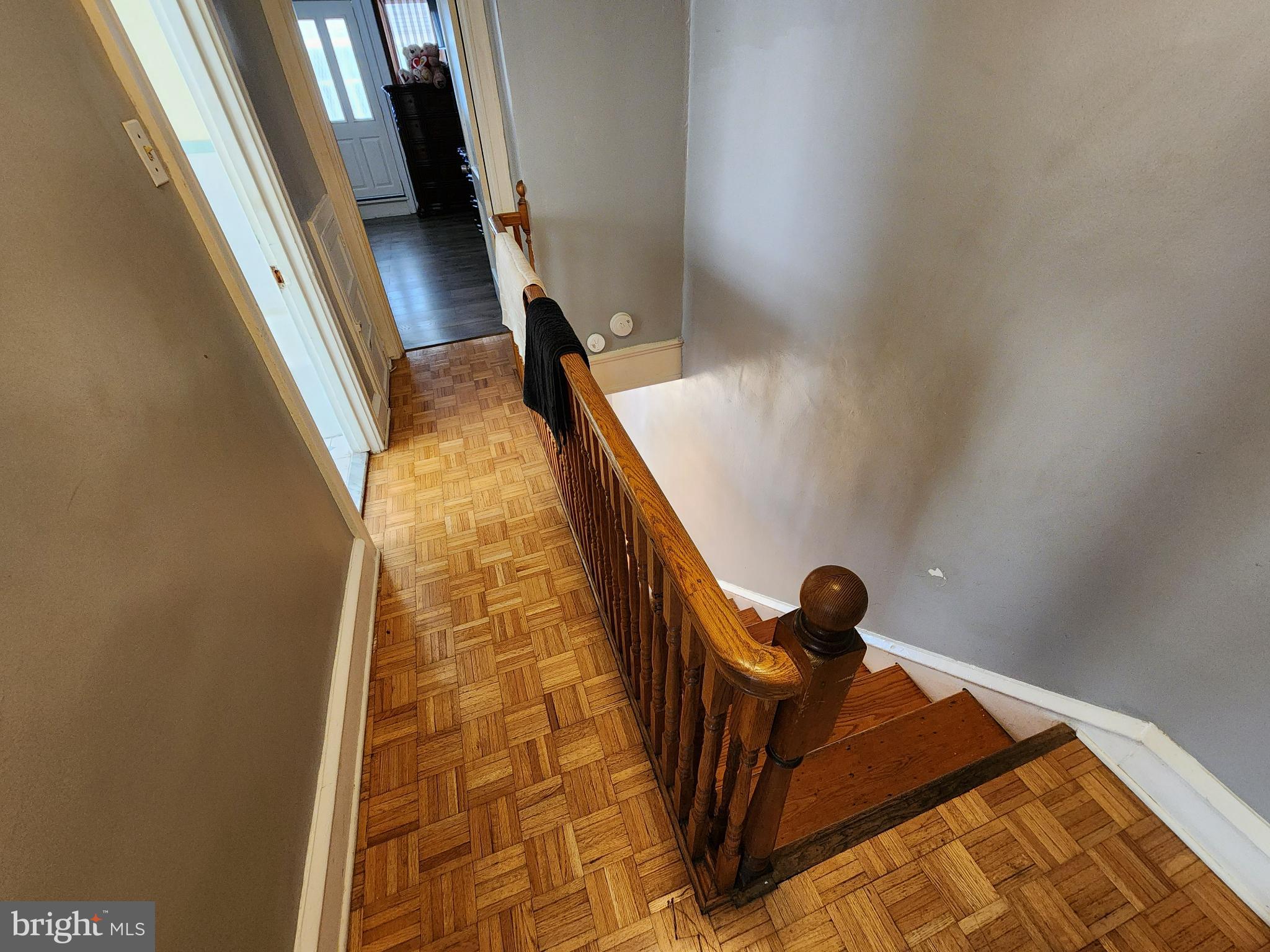 WEST OAK LANE - Residential