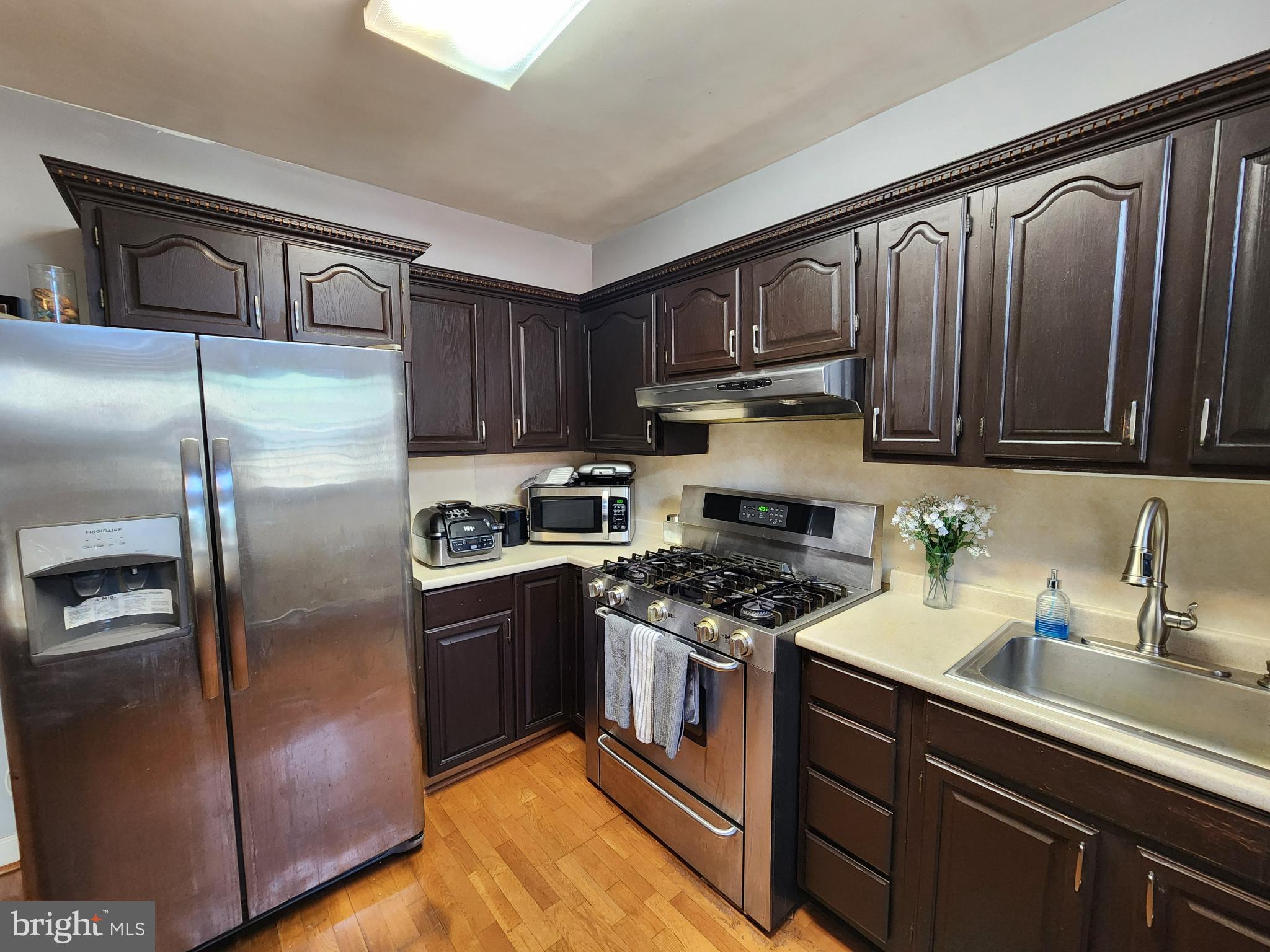 WEST OAK LANE - Residential