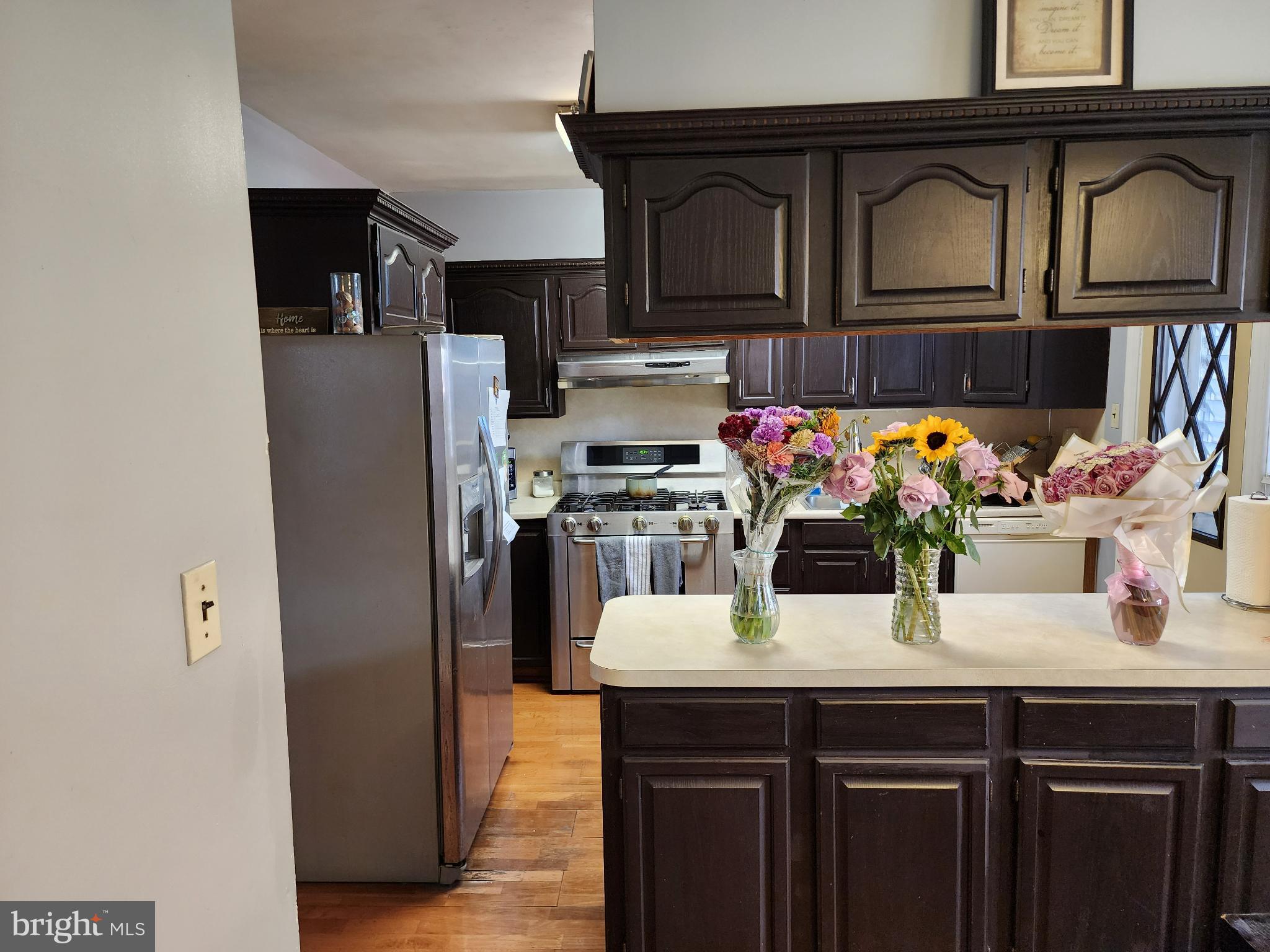 WEST OAK LANE - Residential